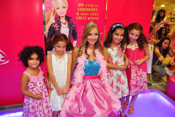 Be a Barbie 